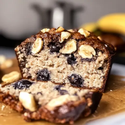 Schokoladengetauchte Heidelbeer-Hüttenkäse-Cluster